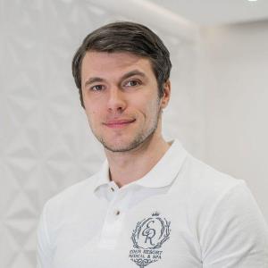 Дмитро Левадний